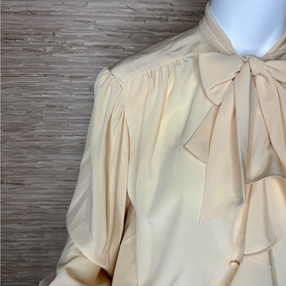 Vintage Rufffle and Bow Secretary Blouse - Picture 3 of 5
